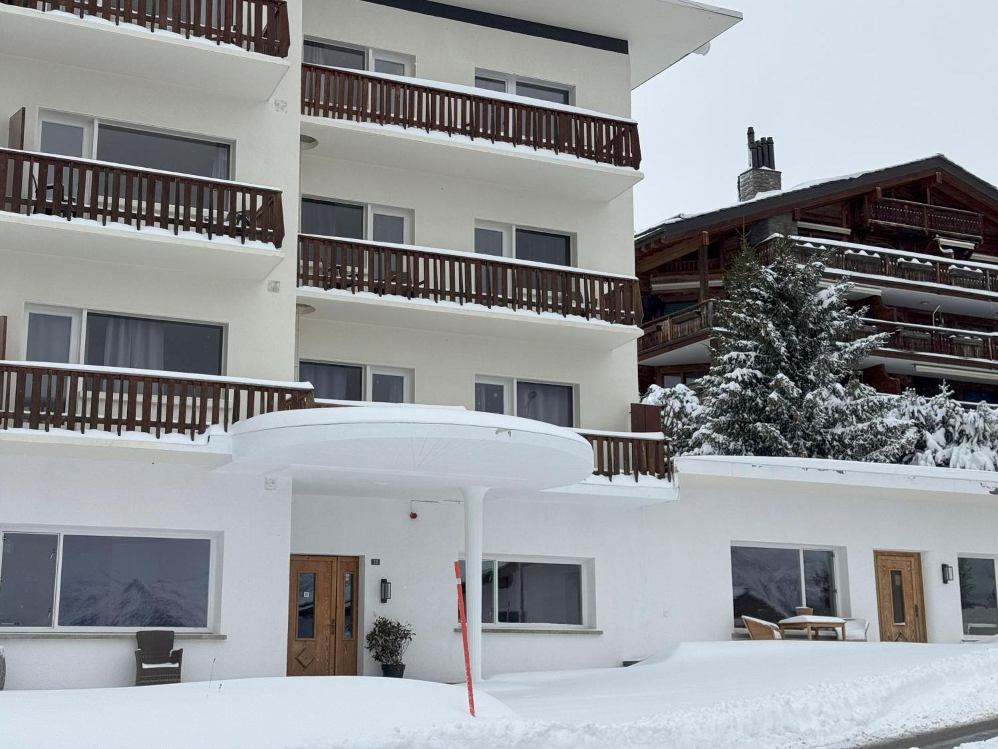 Crans Montana Suites Екстериор снимка