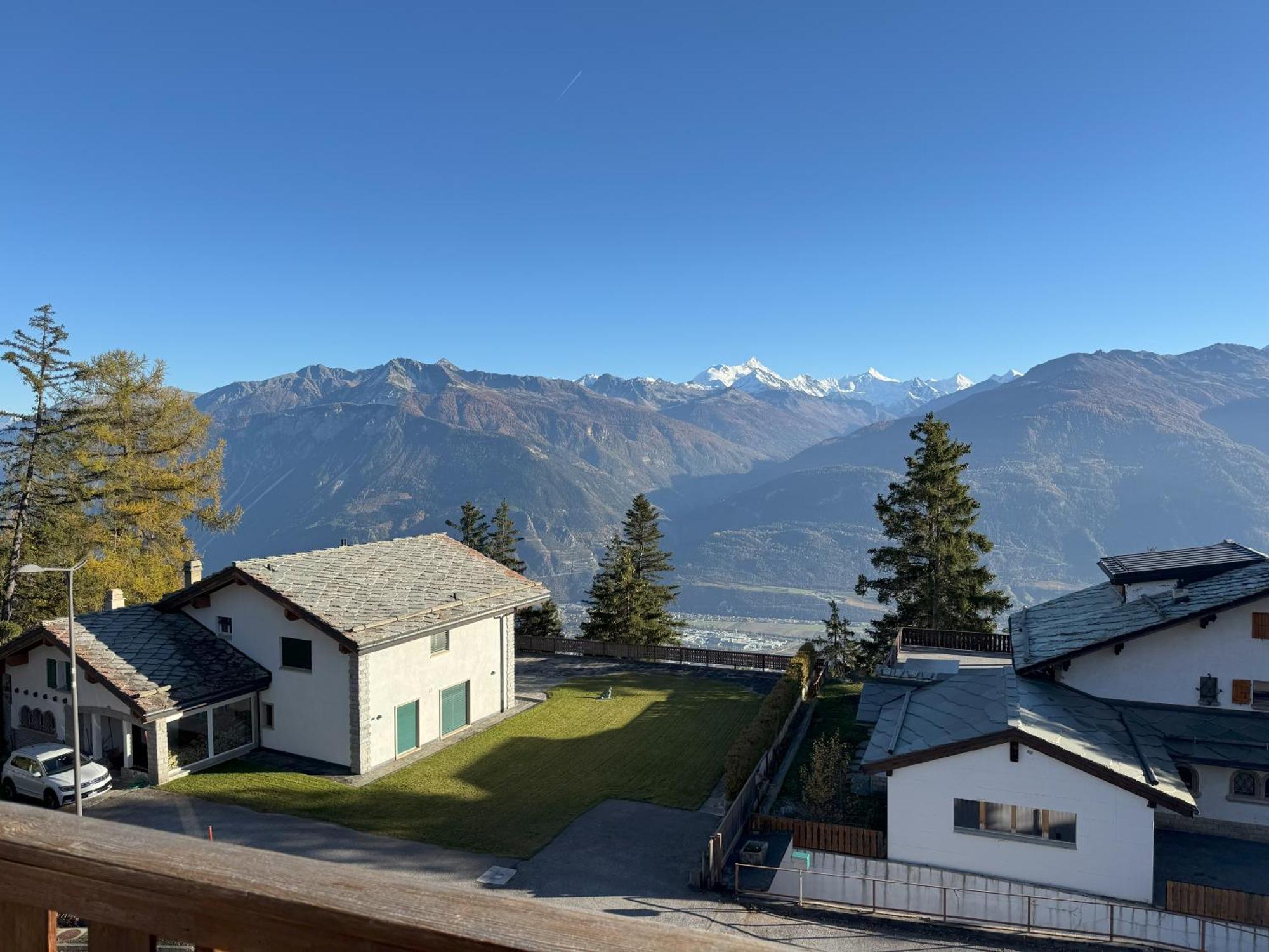 Crans Montana Suites Екстериор снимка